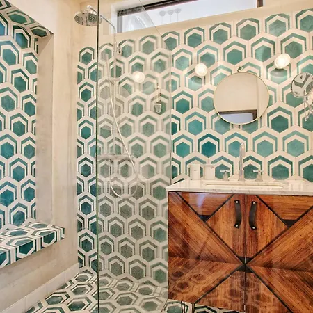 Elegance Art Deco A Proche Avec Parking Privatif - Fr-1-788-88 كابورغ